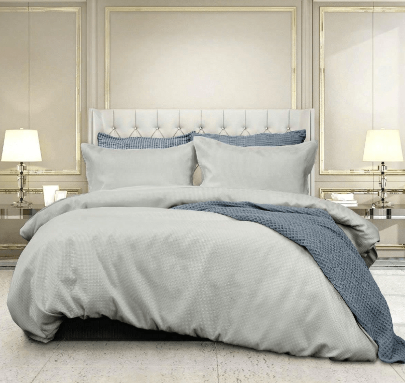 How to create a luxury bedroom on a budget!